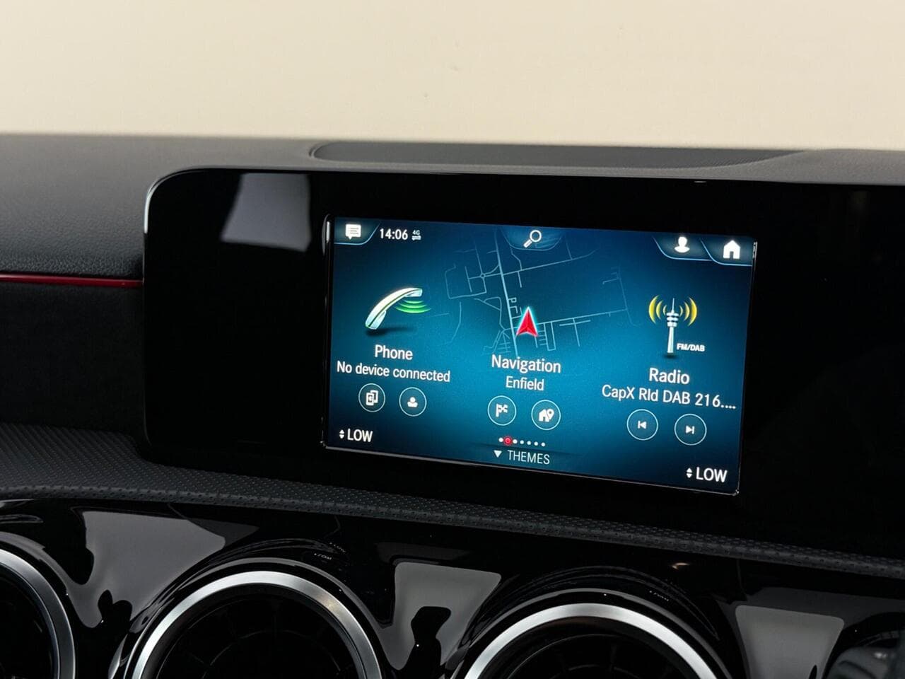 Mercedes-Benz A Class thumbnail Infotainment System