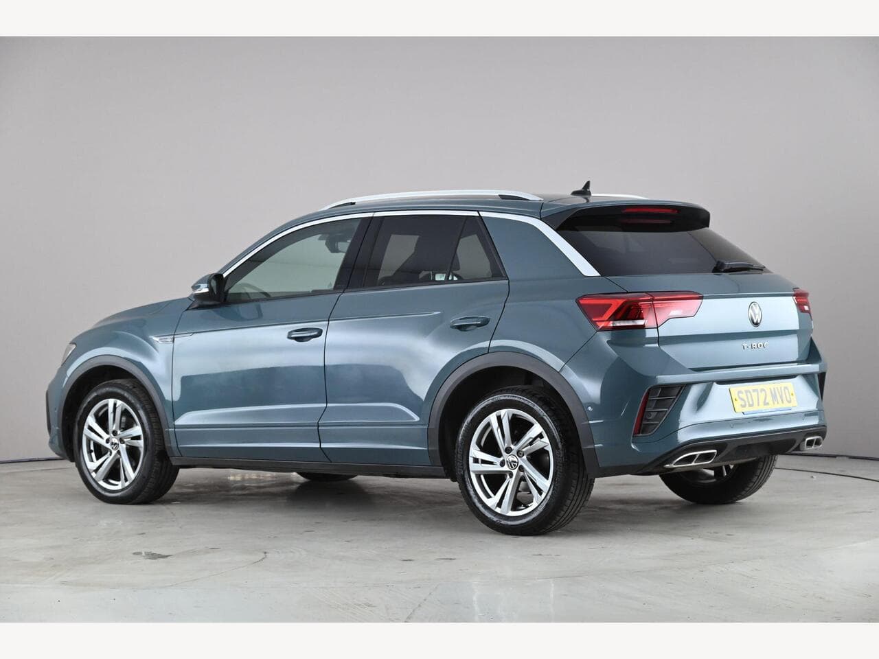 Volkswagen T-Roc thumbnail Side Left