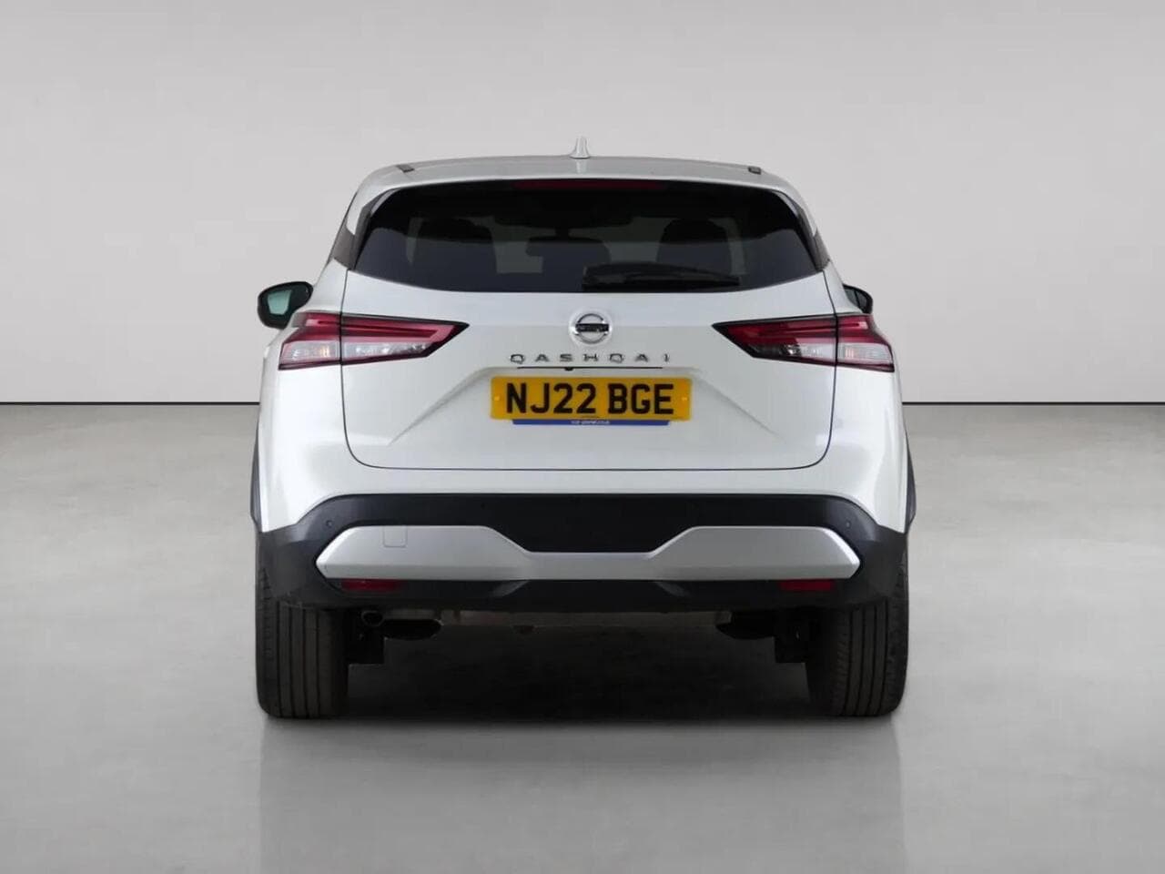 Nissan Qashqai thumbnail Rear