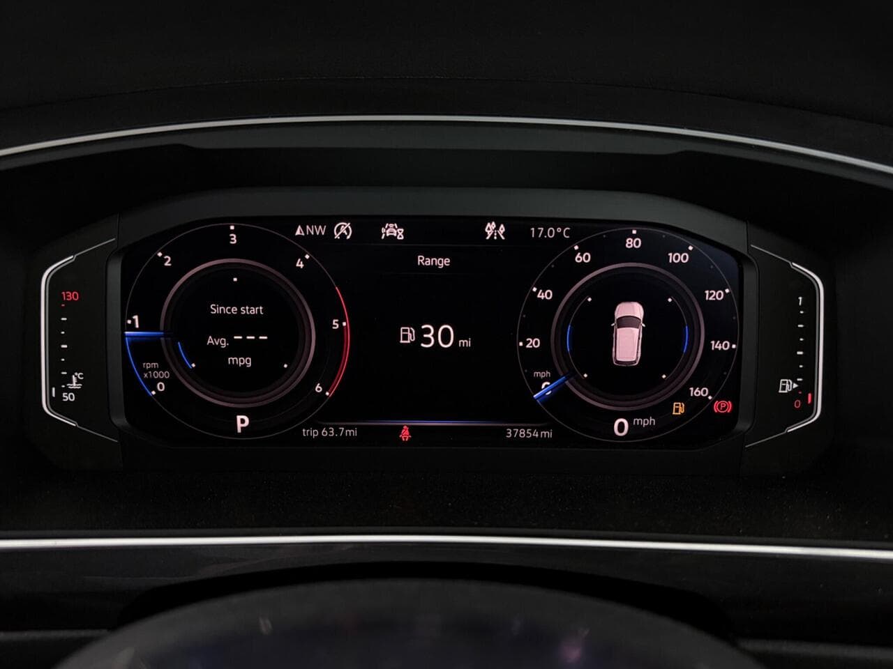 Volkswagen Tiguan thumbnail Driver Instruments