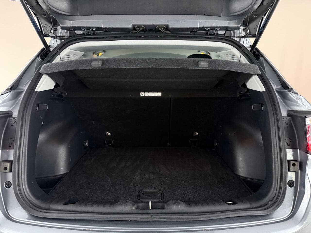 Jeep Compass thumbnail Boot