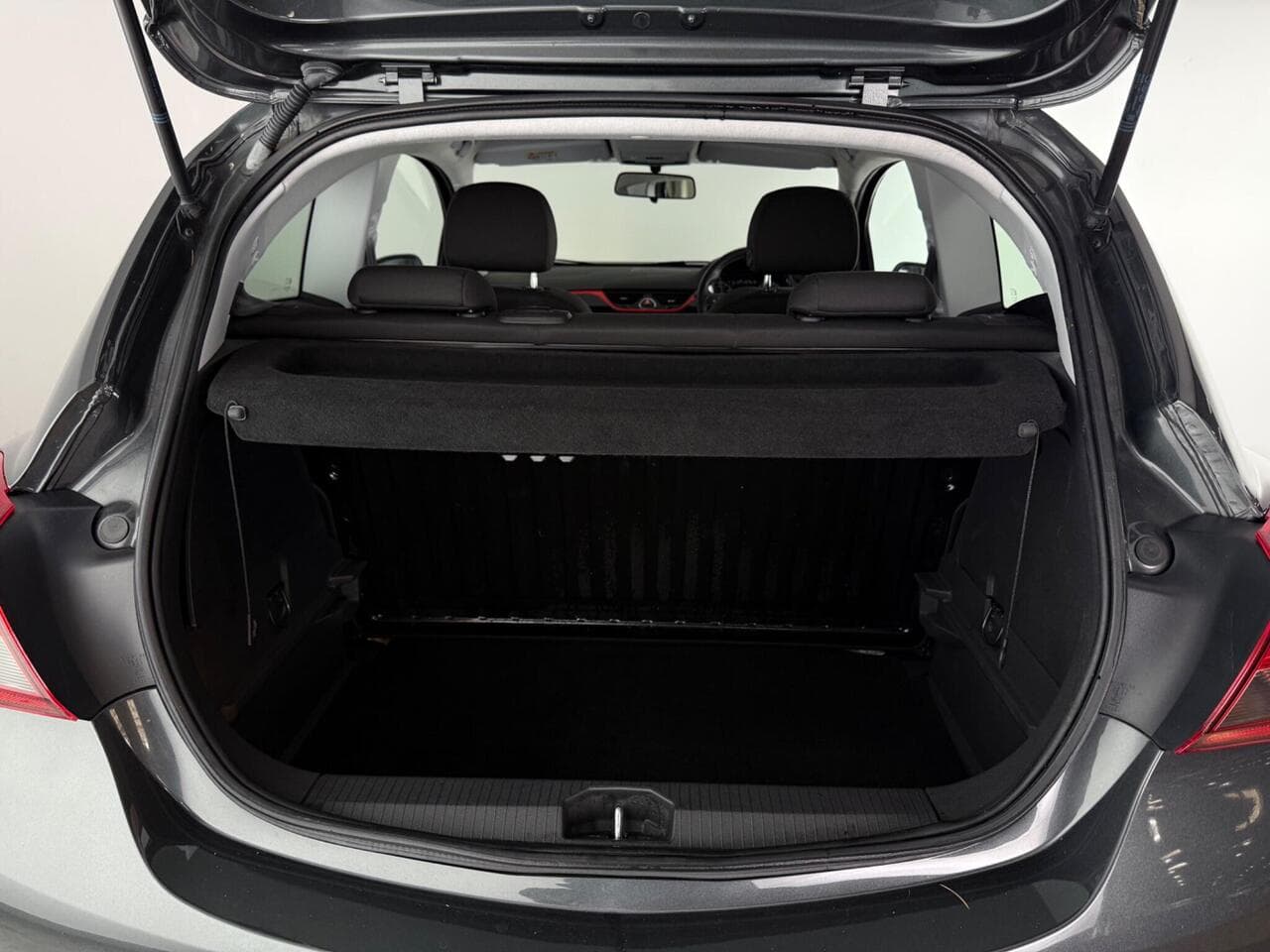 Vauxhall Corsa thumbnail Boot