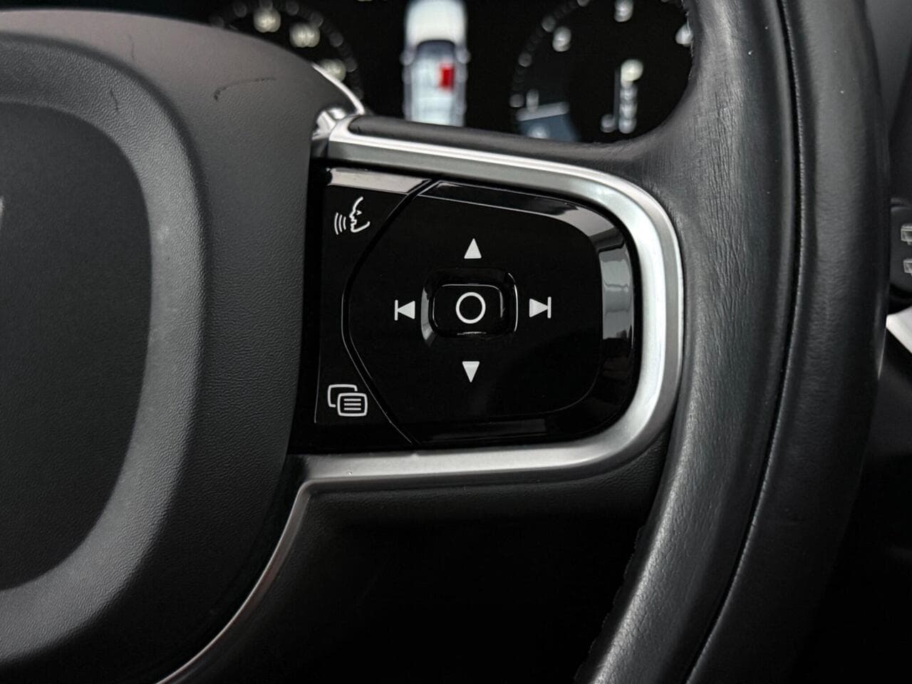 Volvo V60 thumbnail Misc Controls