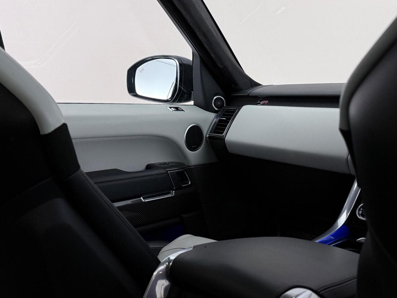 Land Rover Range Rover Sport thumbnail Interior Front