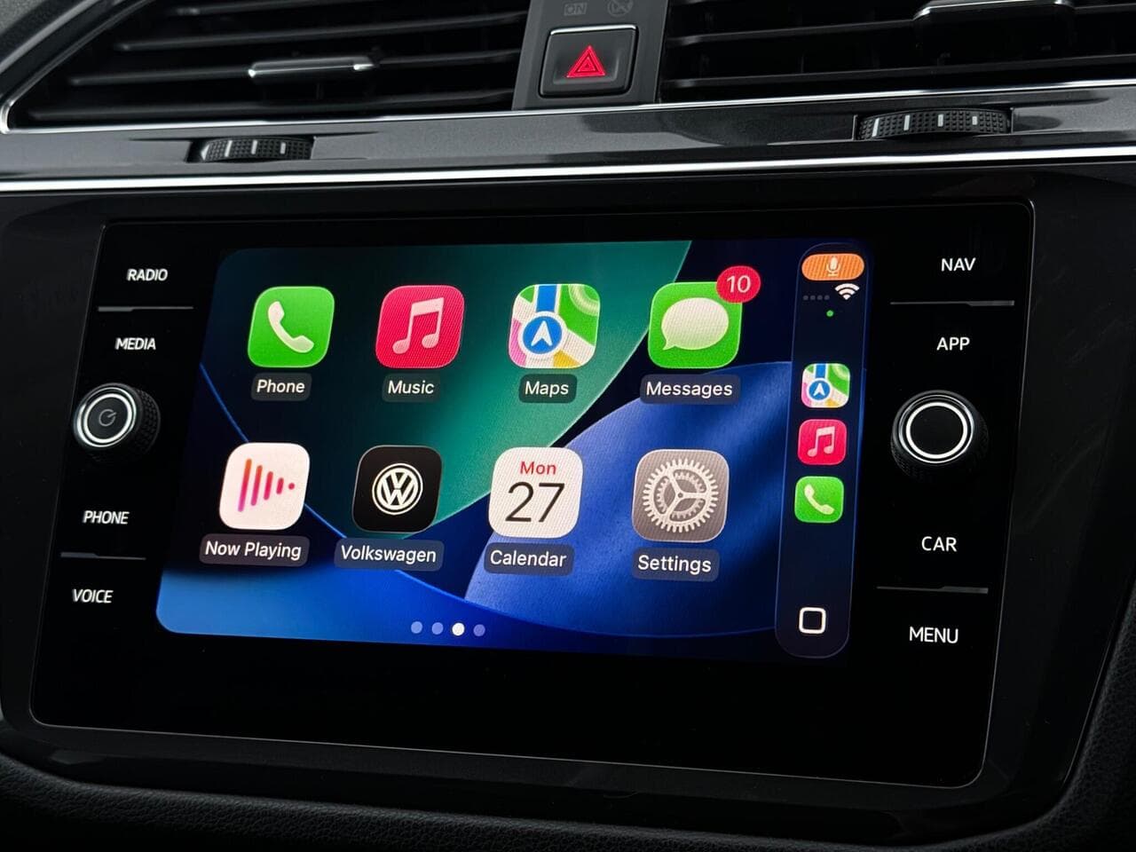 Volkswagen Tiguan Allspace thumbnail Infotainment System