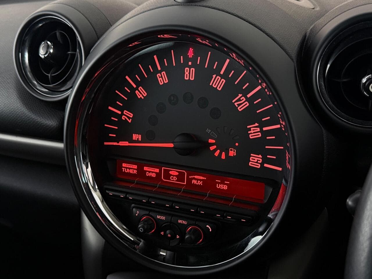 MINI Countryman thumbnail Driver Instruments