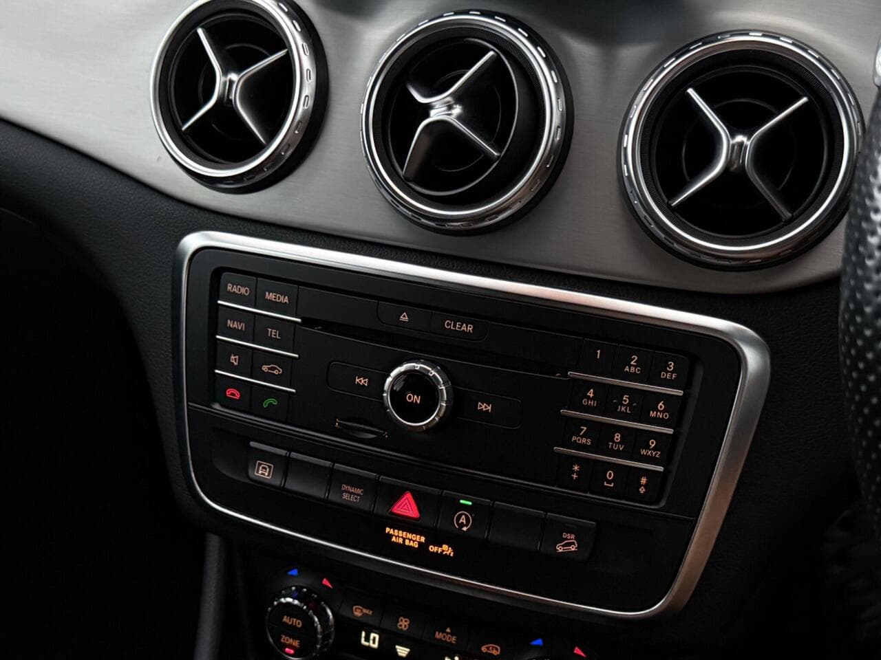 Mercedes-Benz GLA thumbnail Inconclusive