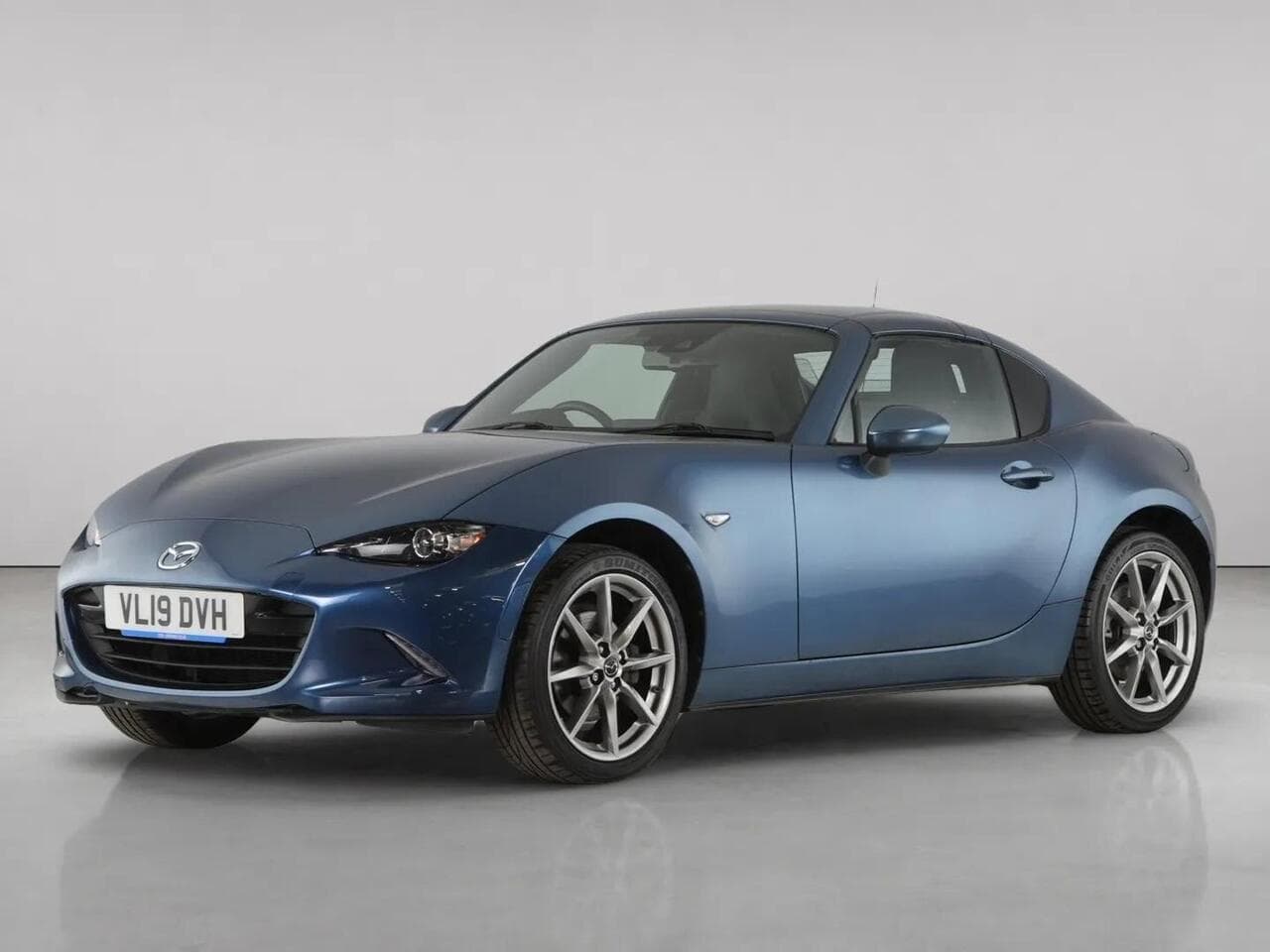 Mazda MX-5 RF thumbnail Front Left