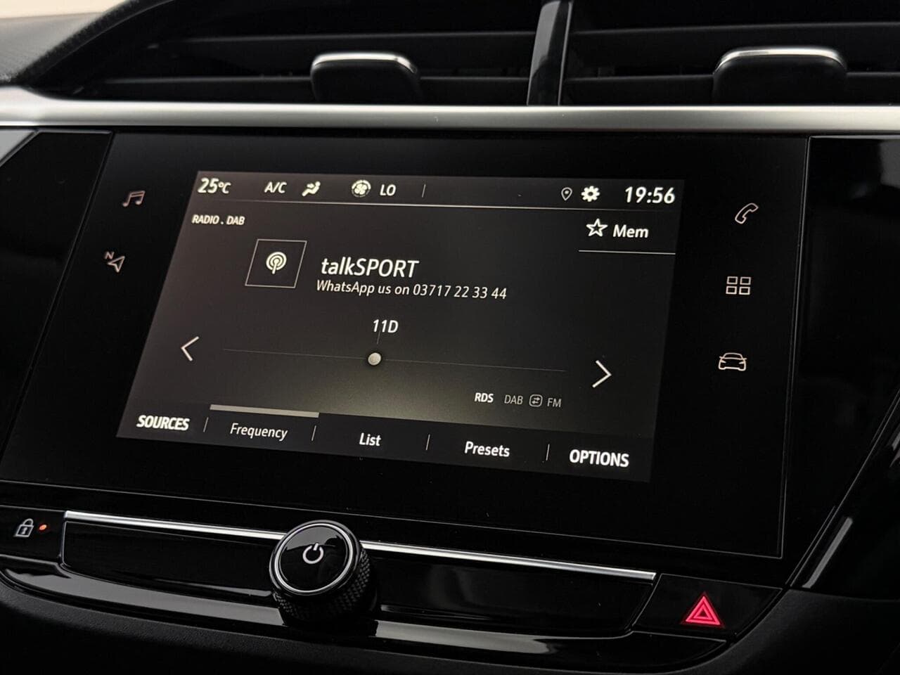 Vauxhall Corsa thumbnail Infotainment System
