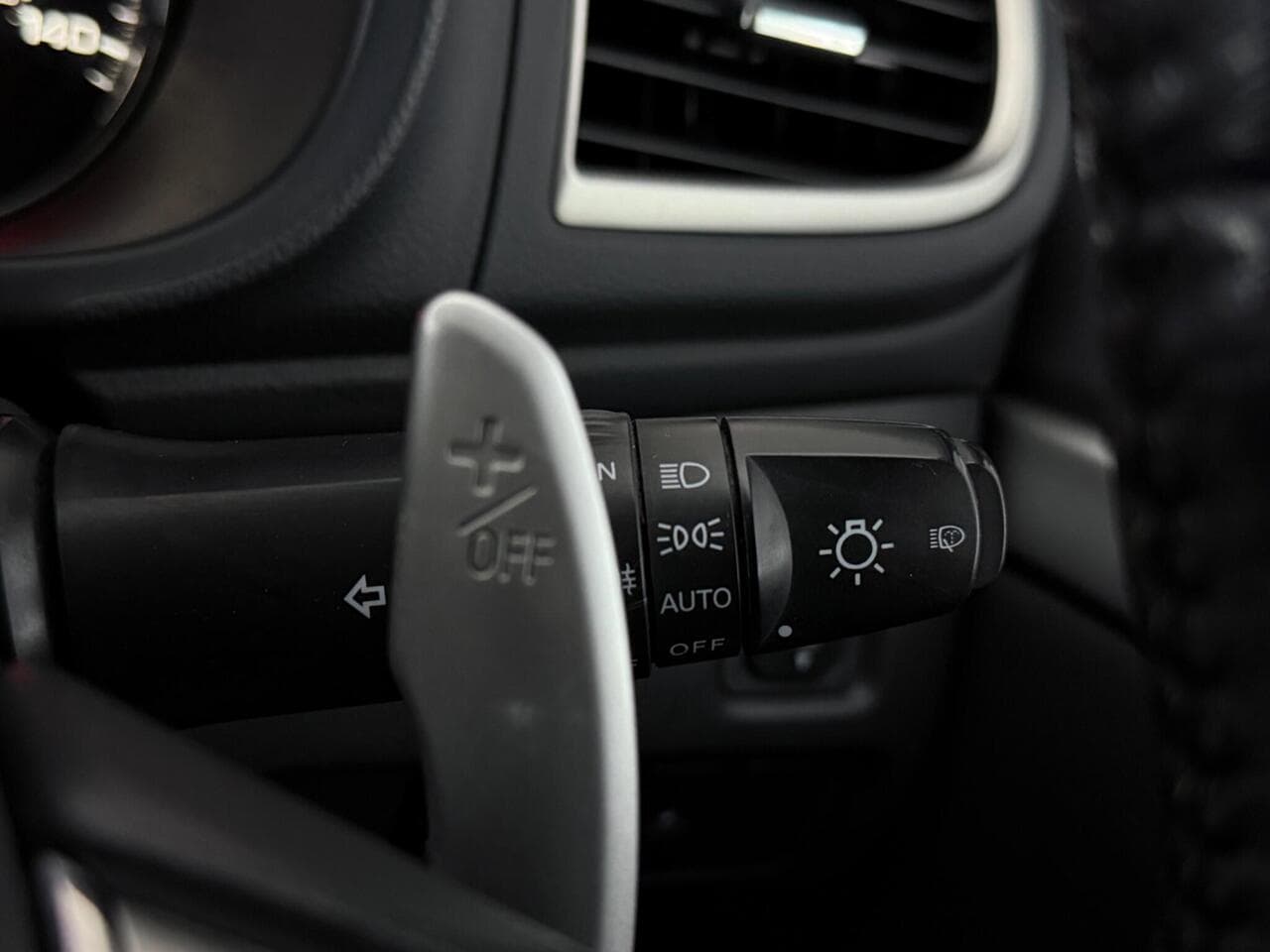 Mitsubishi Shogun Sport thumbnail Misc Controls