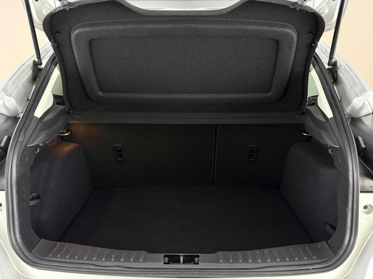 Ford Focus thumbnail Boot