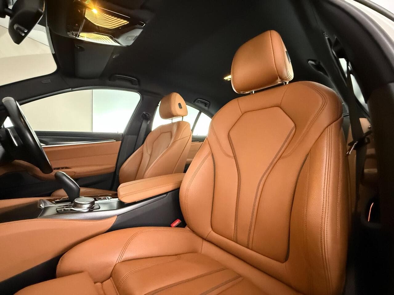 BMW 5 Series thumbnail Seat Front Passenger