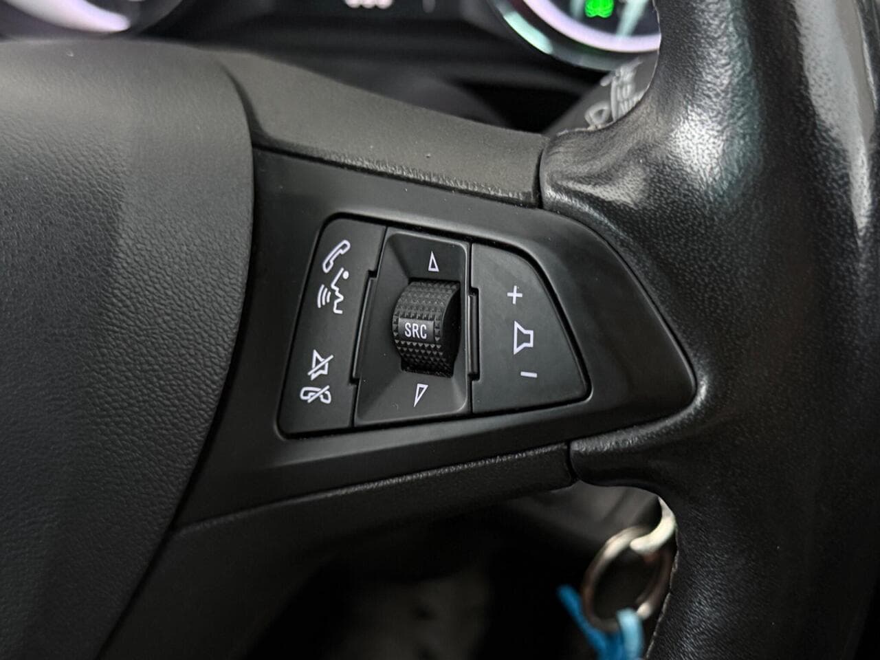Vauxhall Astra thumbnail Misc Controls