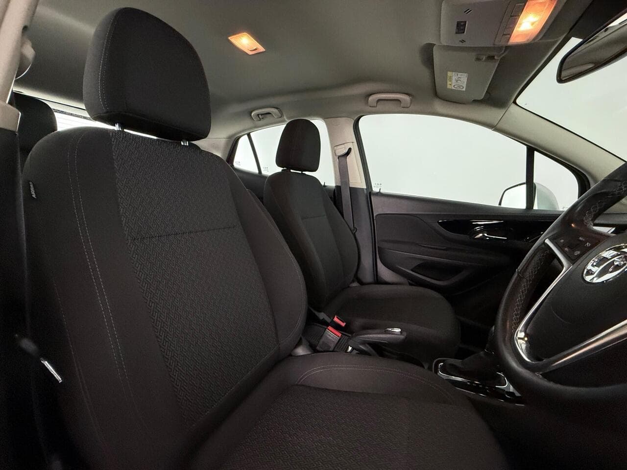 Vauxhall Mokka X thumbnail Seat Driver