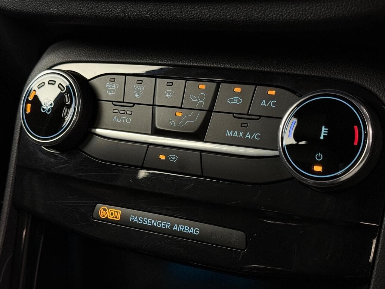 Ford Puma thumbnail Misc Controls