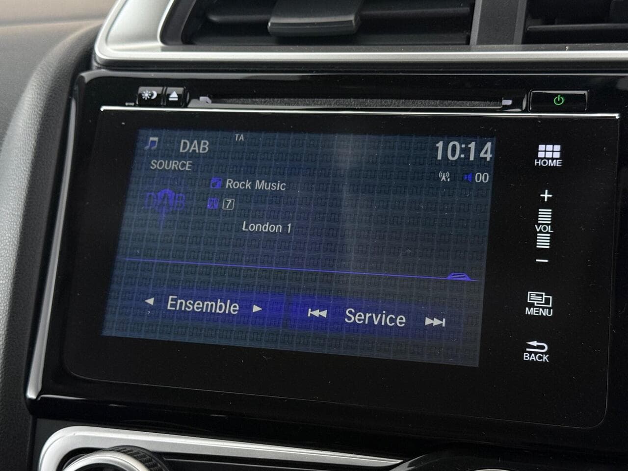 Honda Jazz thumbnail Infotainment System