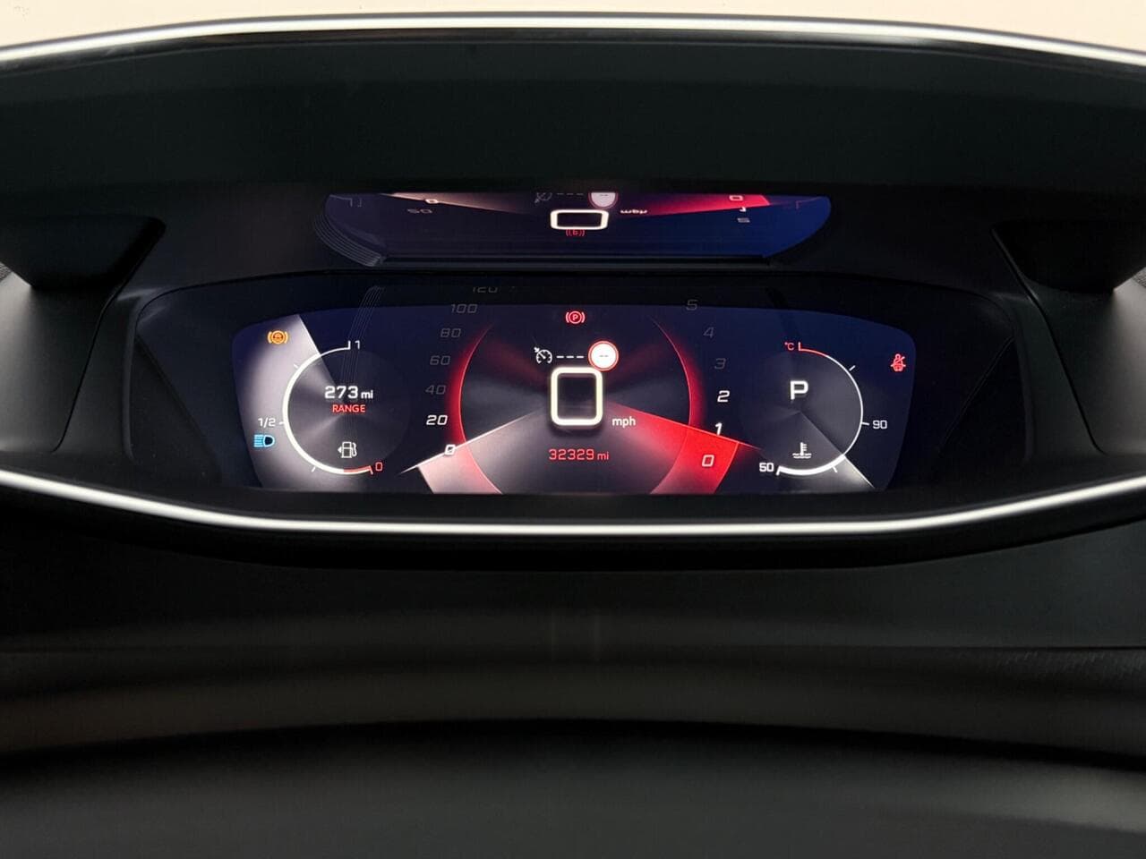 Peugeot 2008 thumbnail Driver Instruments