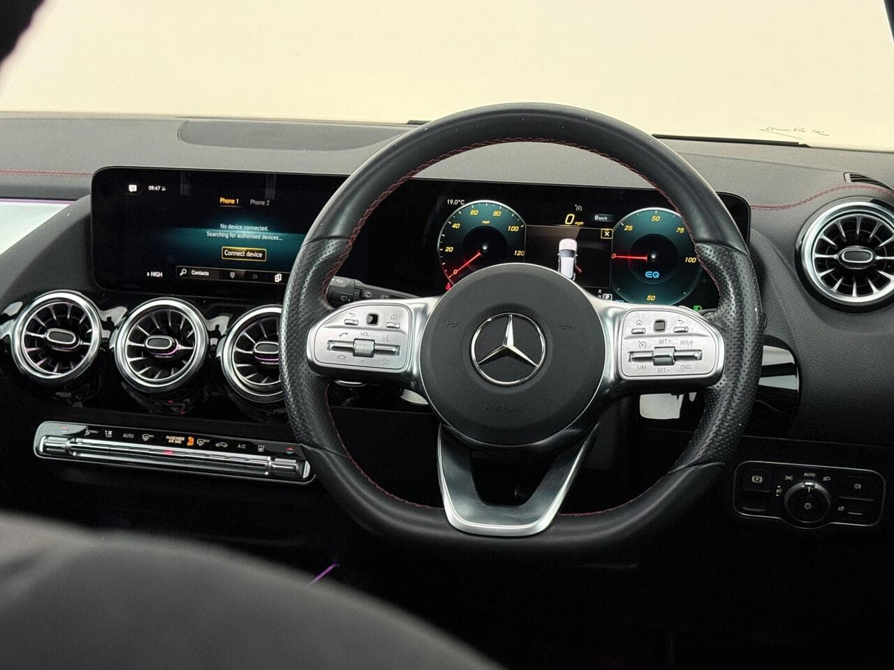 Mercedes-Benz EQA thumbnail Steering Wheel