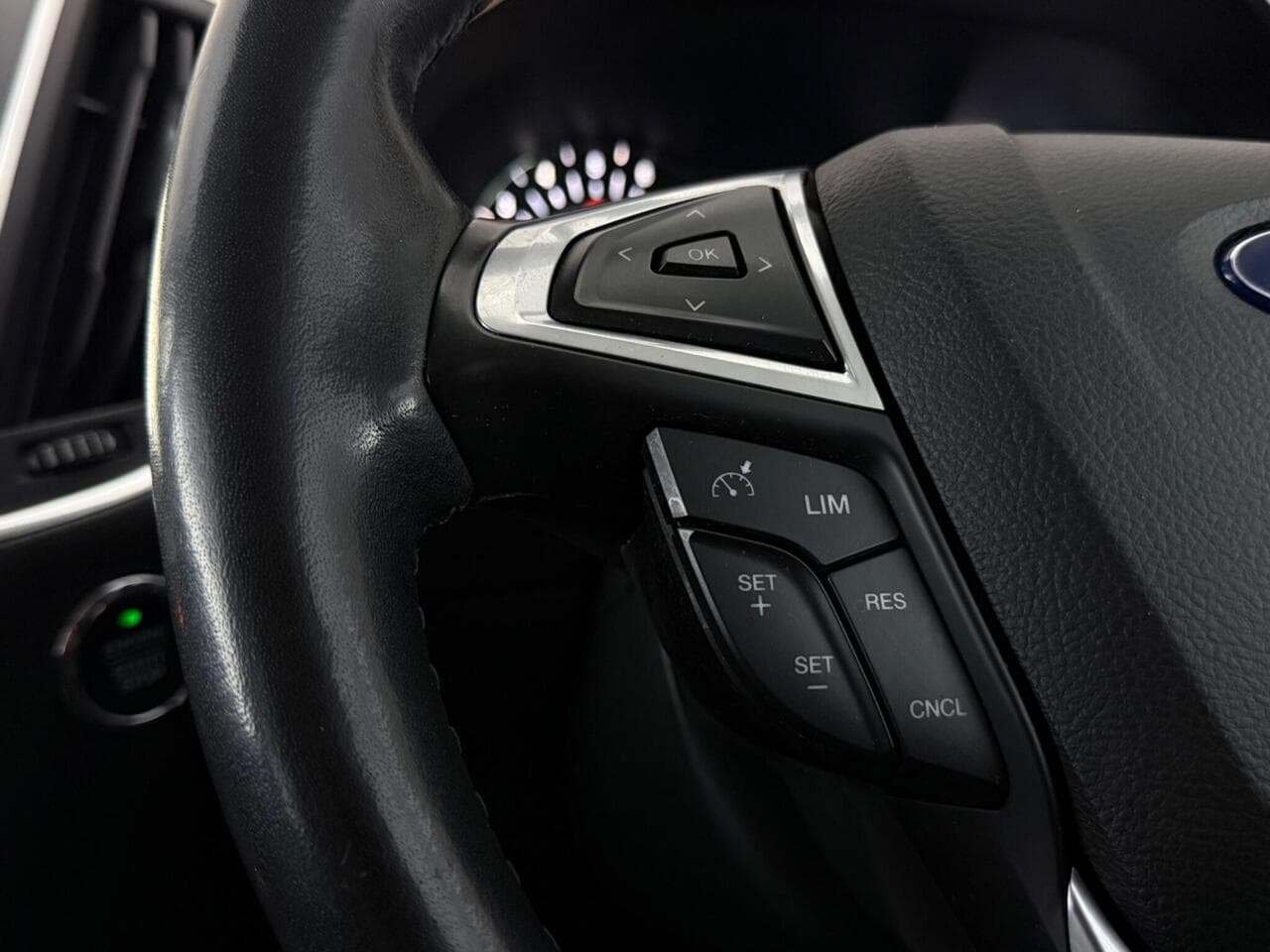 Ford Galaxy thumbnail Misc Controls