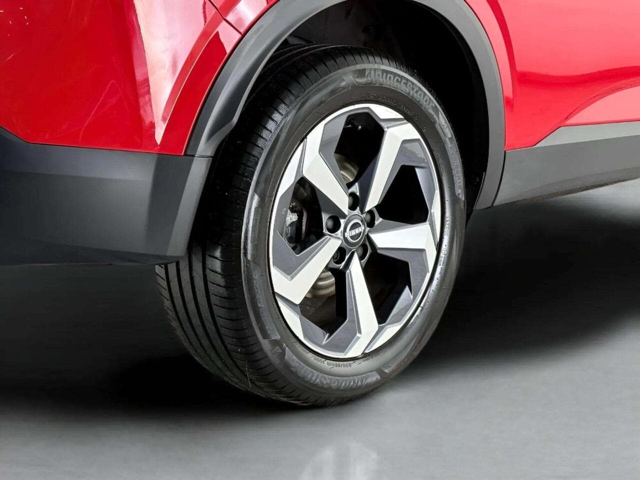 Nissan Qashqai thumbnail Wheel