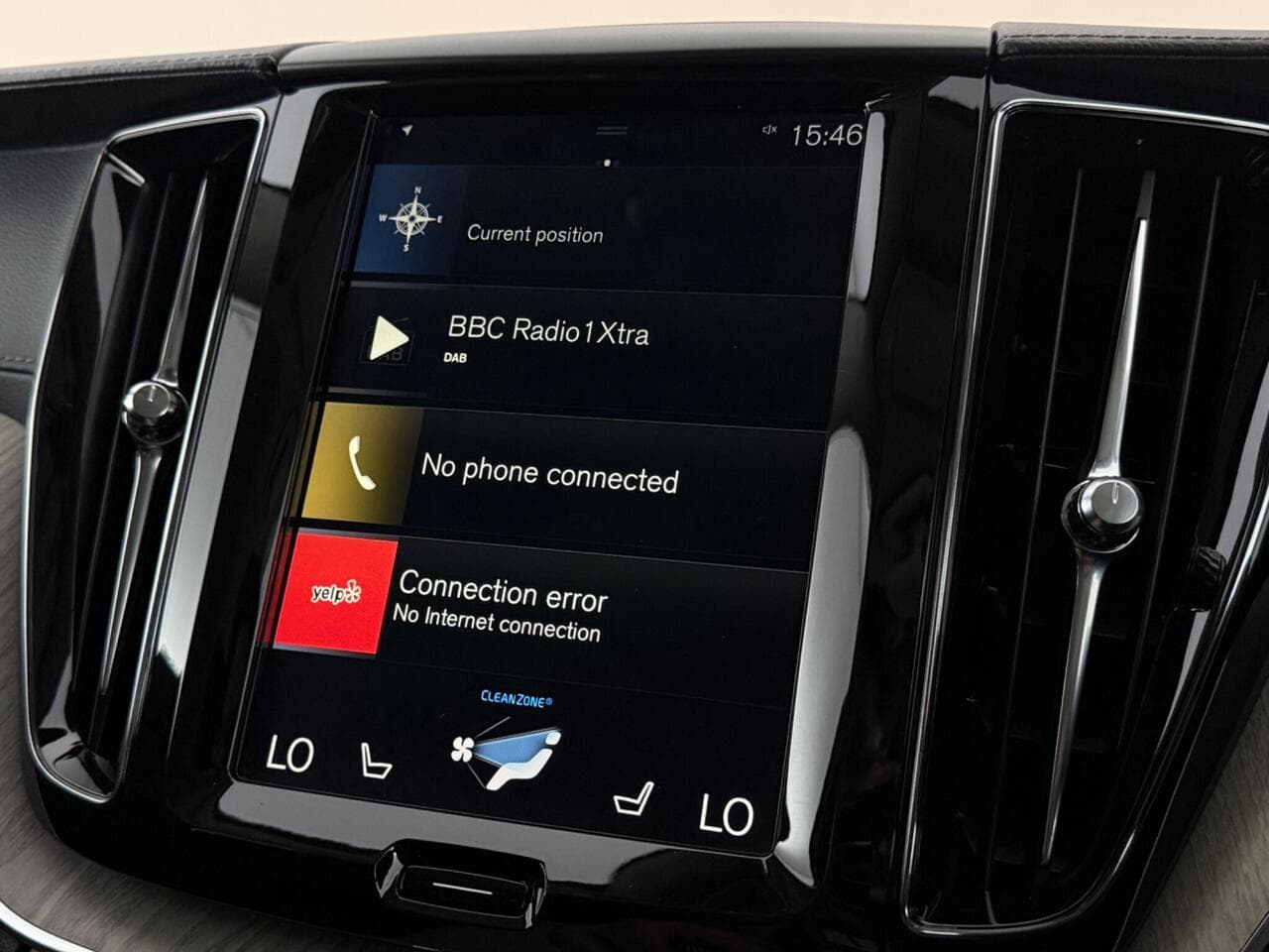 Volvo XC60 thumbnail Infotainment System