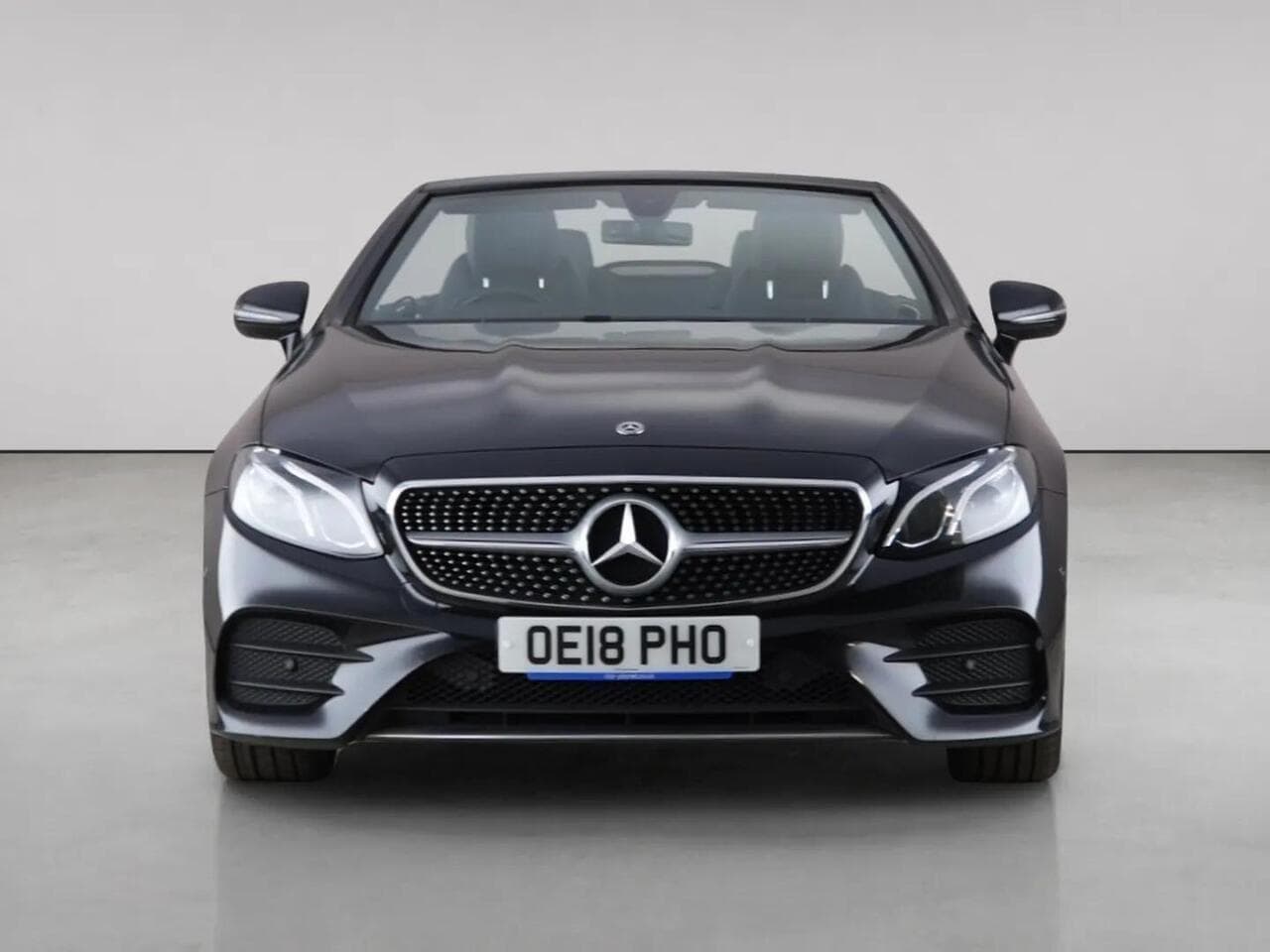 Mercedes-Benz E Class thumbnail Front