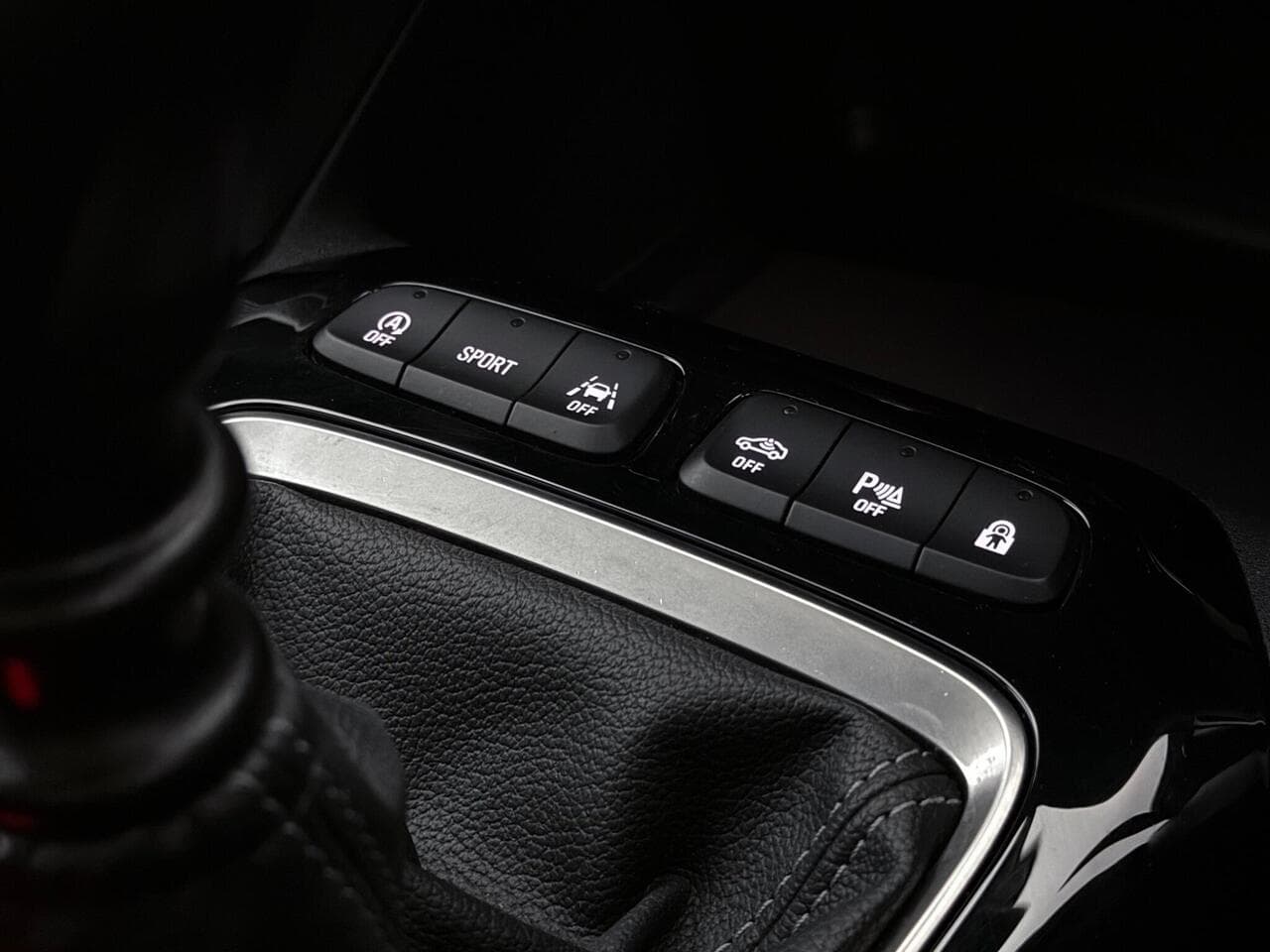 Vauxhall Corsa thumbnail Misc Controls