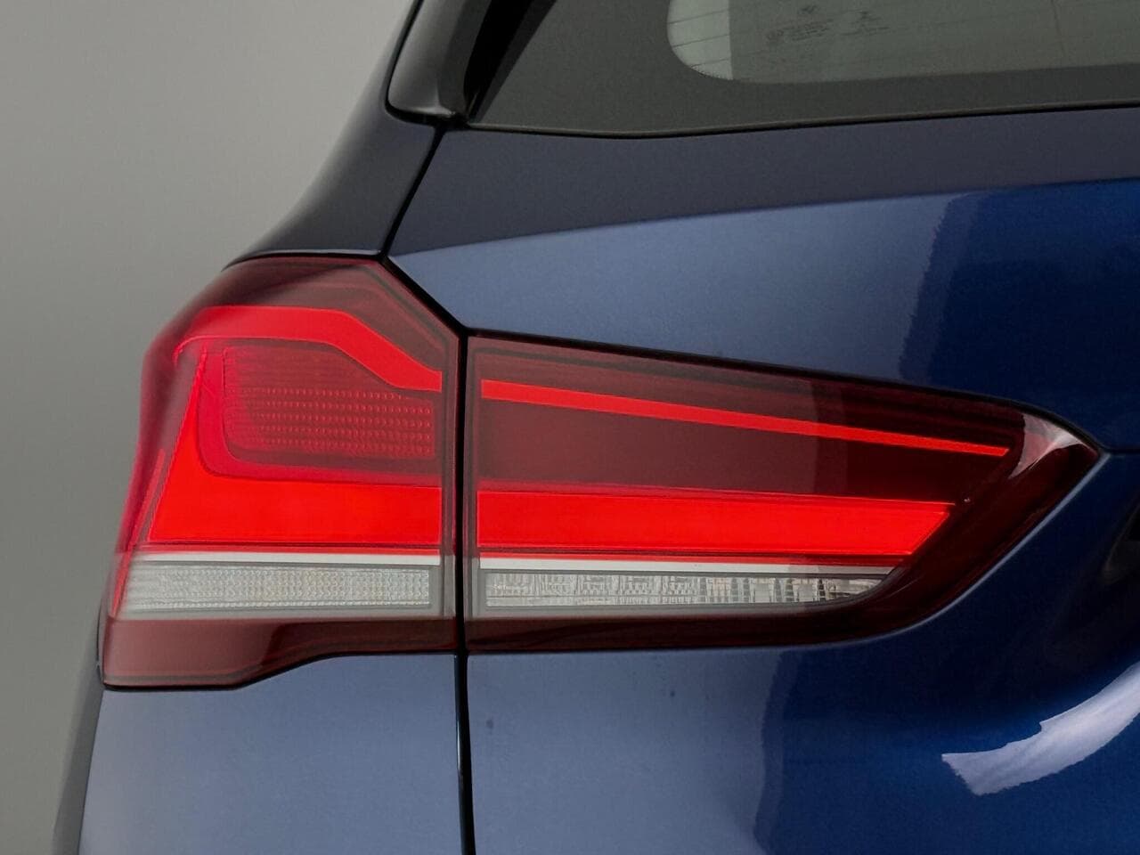 BMW X1 thumbnail Lights Rear