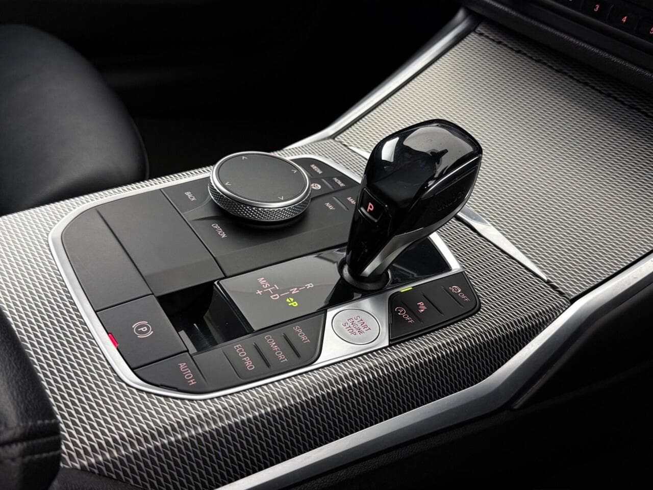 BMW 3 Series thumbnail Interior Front