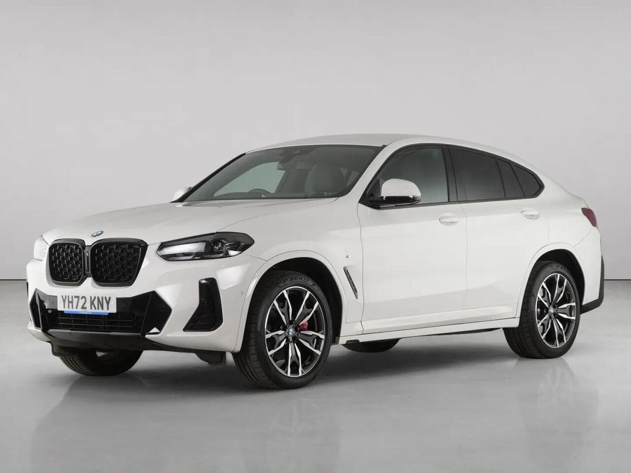 BMW X4 thumbnail Front Left