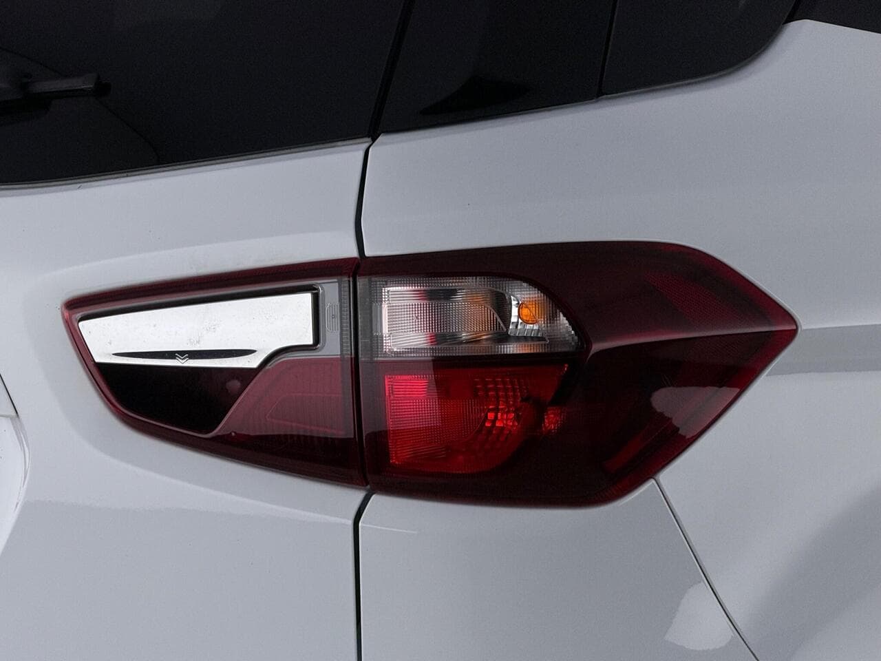 Ford EcoSport thumbnail Lights Rear