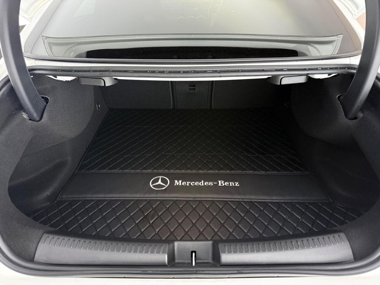 Mercedes-Benz CLA thumbnail Boot