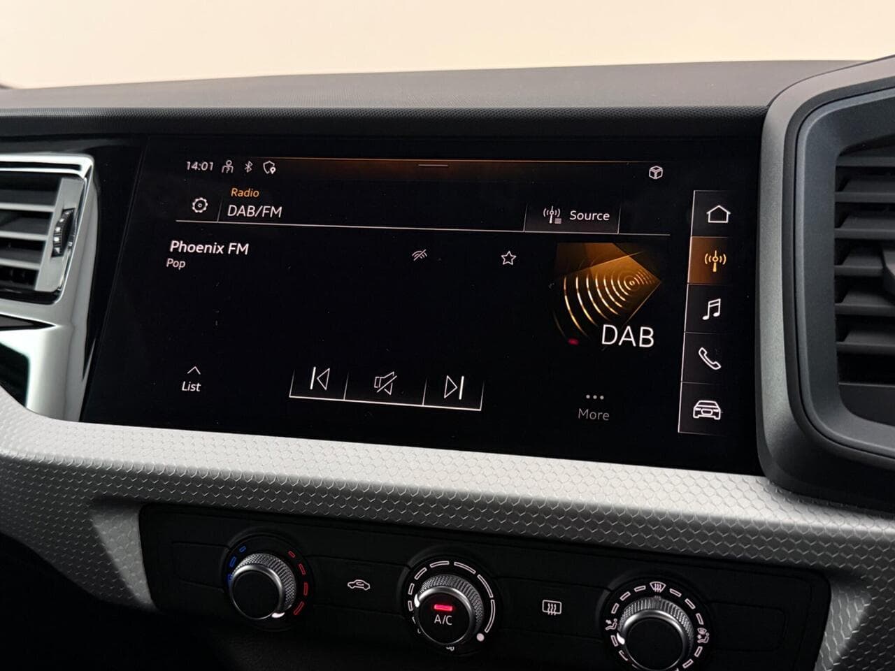 Audi A1 thumbnail Infotainment System