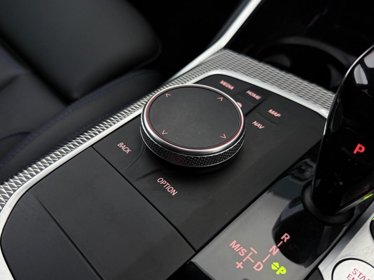 BMW 3 Series thumbnail Misc Controls