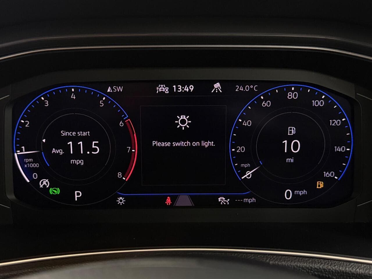 Volkswagen T-Roc thumbnail Driver Instruments