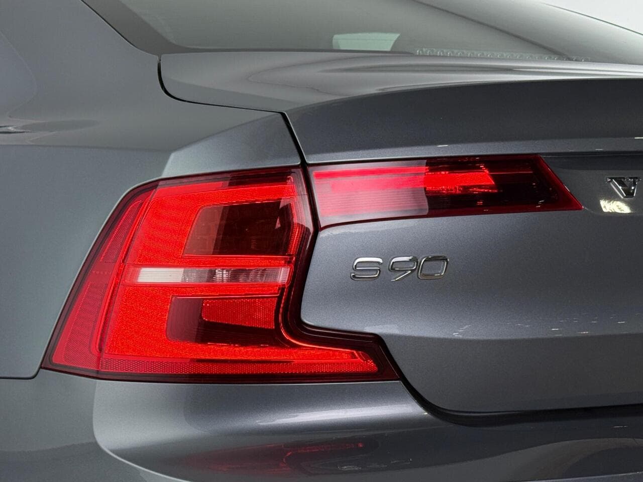 Volvo S90 thumbnail Lights Rear