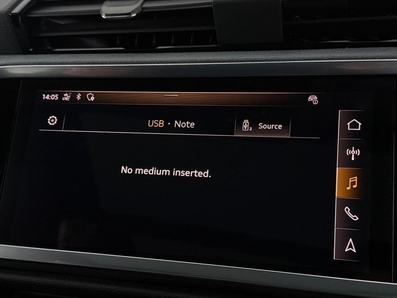 Audi Q3 thumbnail Infotainment System