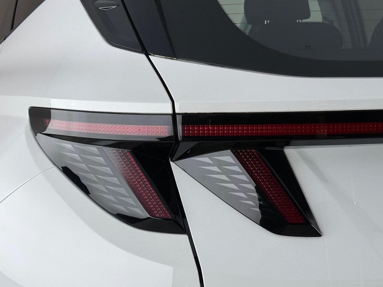 Hyundai TUCSON thumbnail Lights Rear