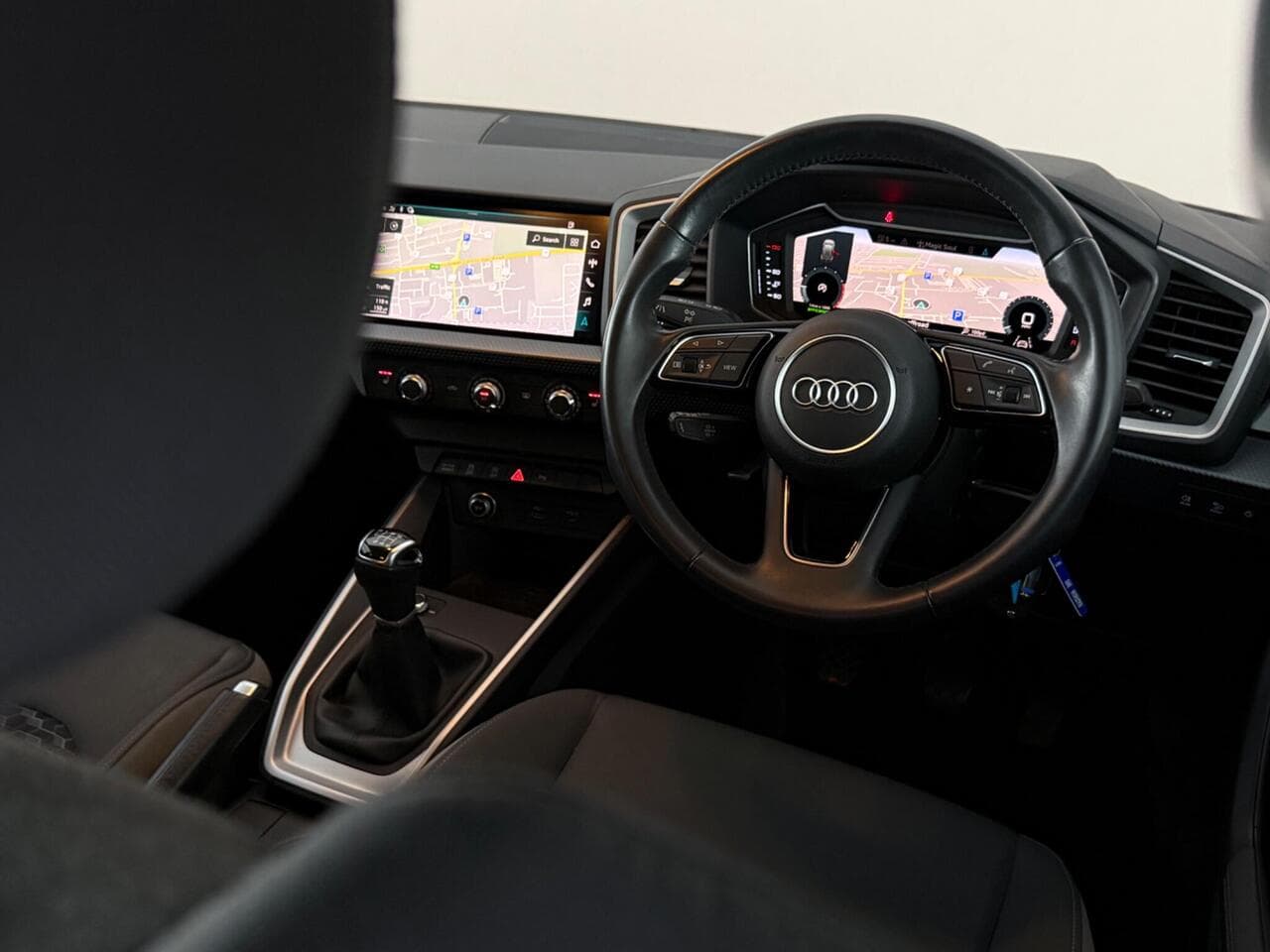 Audi A1 thumbnail Interior Front