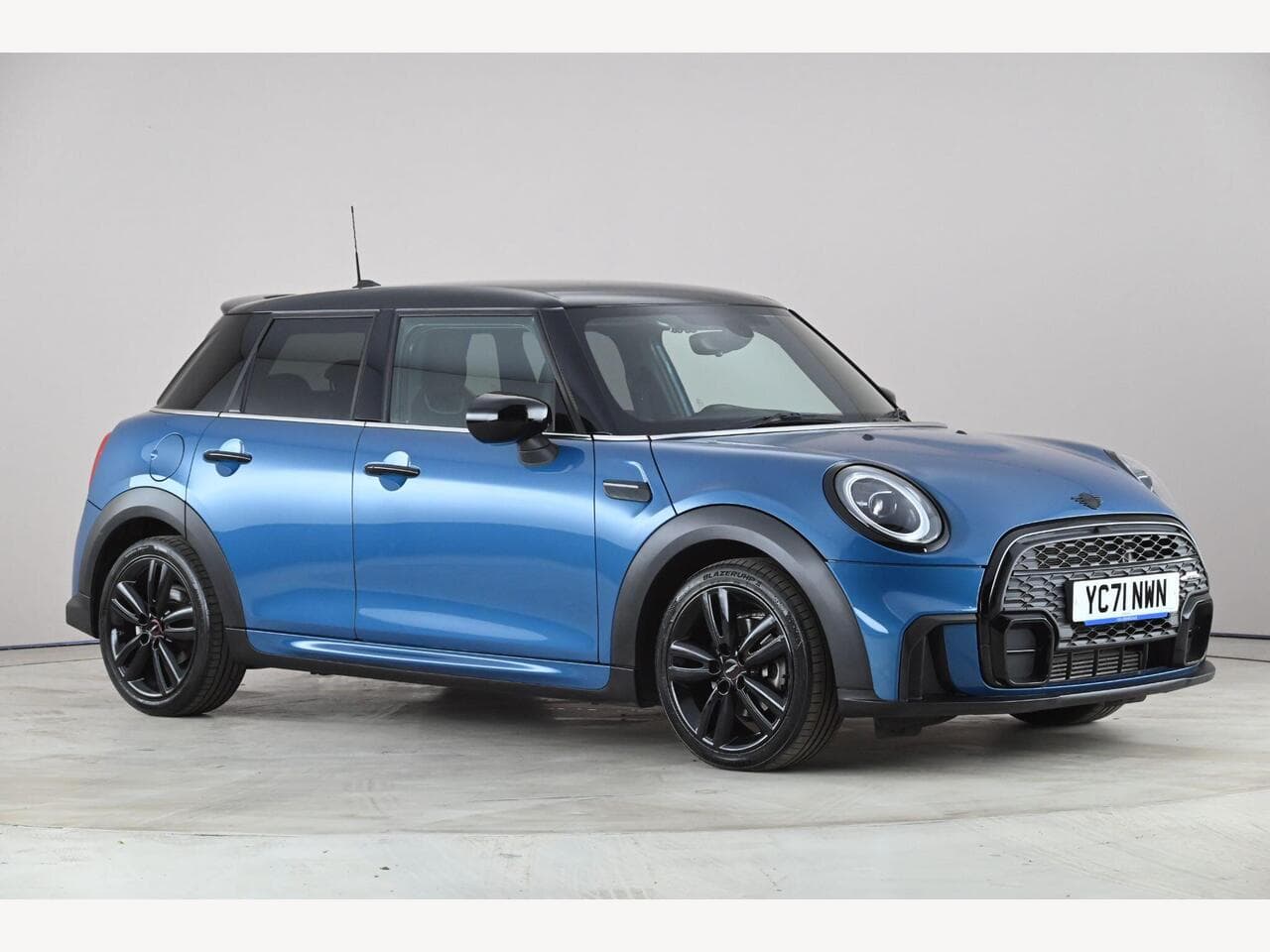 MINI Hatch - MINI Hatch 1.5 Cooper Sport Steptronic Euro 6 (s/s) 5dr