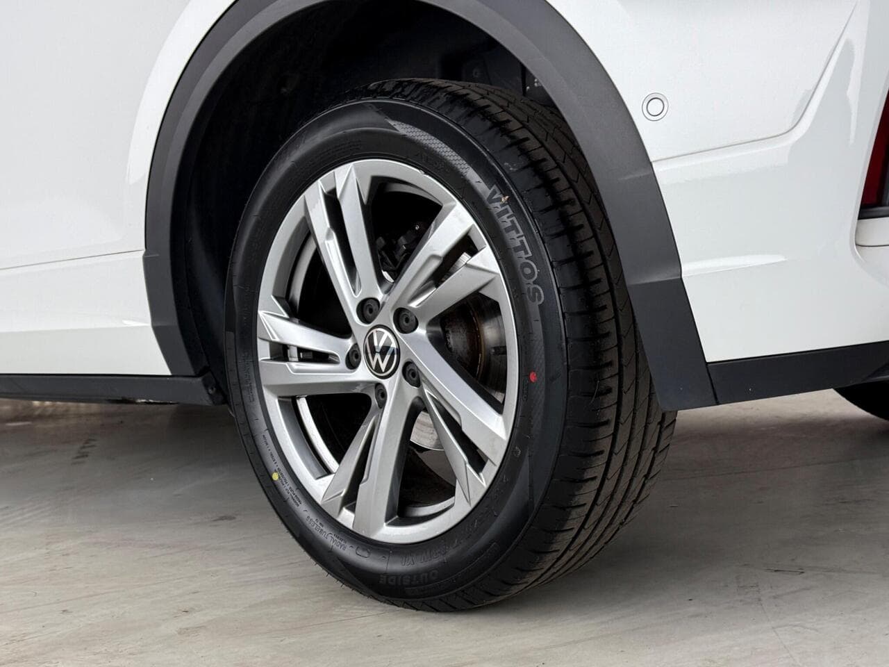 Volkswagen T-Roc thumbnail Wheel
