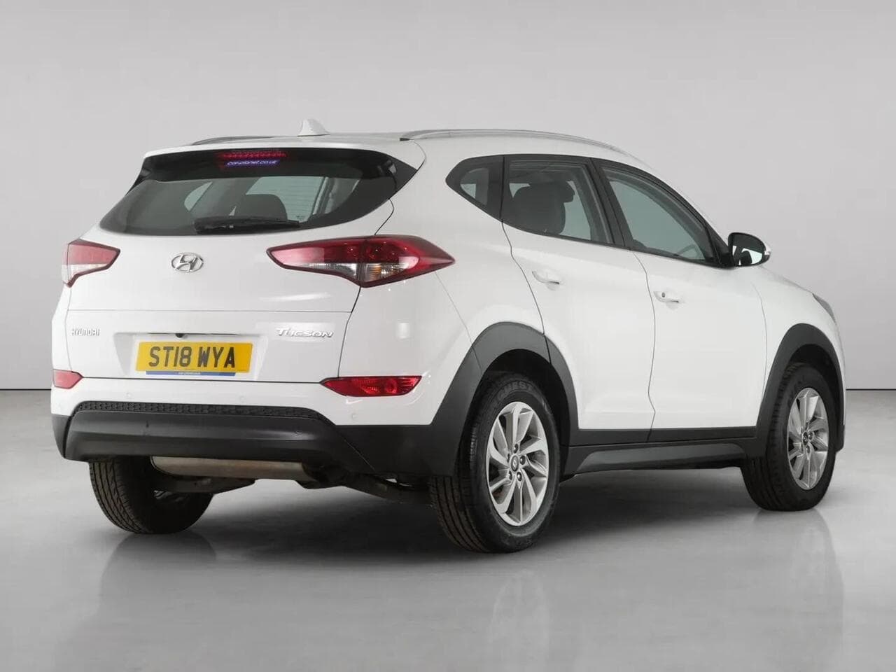 Hyundai TUCSON thumbnail Rear Right