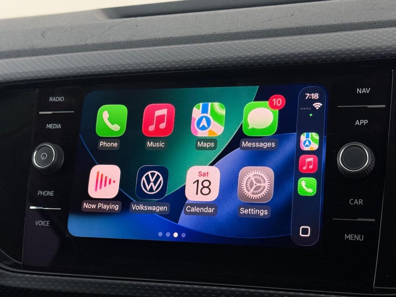 Volkswagen T-Cross thumbnail Infotainment System