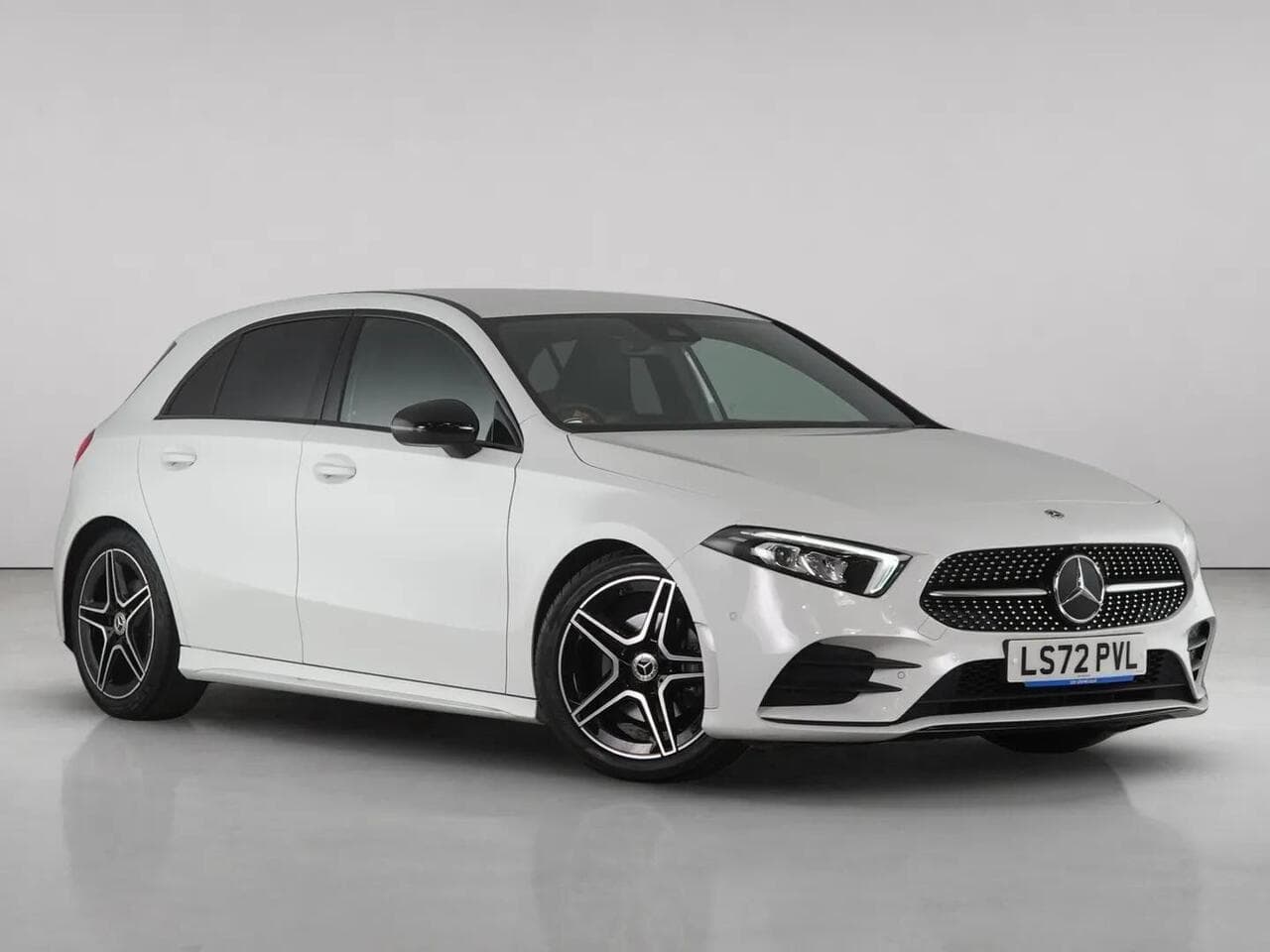 Mercedes-Benz A Class - Mercedes-Benz A Class 1.3 A200 AMG Line (Executive) Hatchback 5dr Petrol 7G-DCT Euro 6 (s/s) (163 ps)