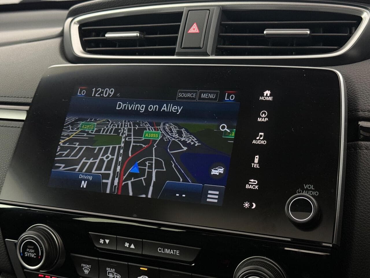 Honda CR-V thumbnail Infotainment System
