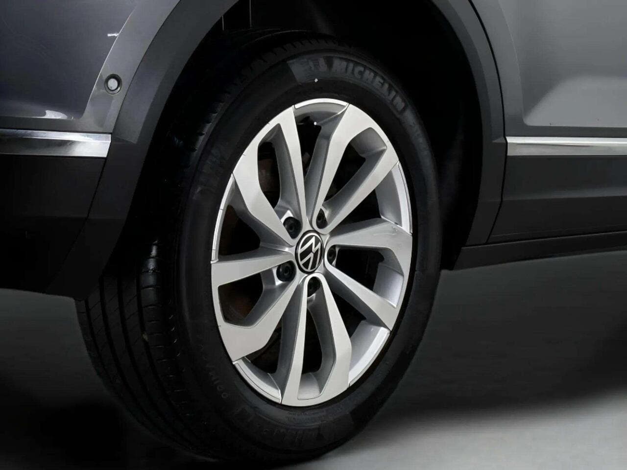 Volkswagen T-Roc thumbnail Wheel