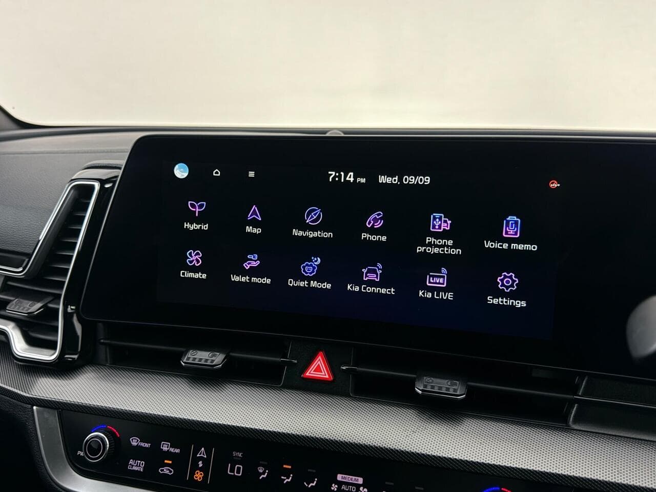 Kia Sportage thumbnail Infotainment System