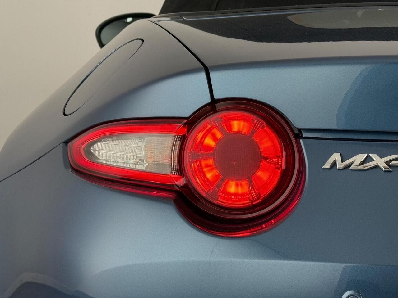 Mazda MX-5 thumbnail Lights Rear