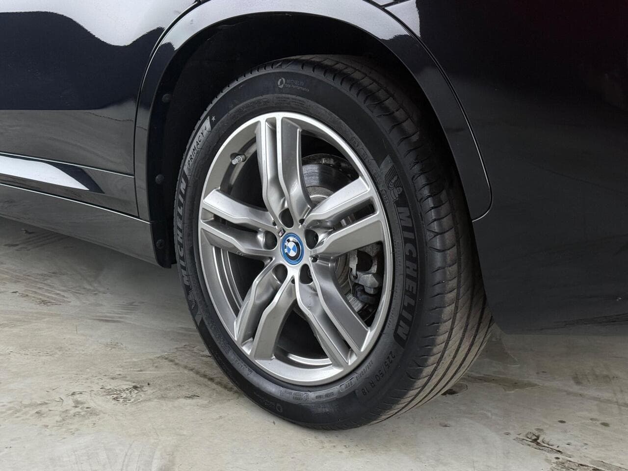 BMW X1 thumbnail Wheel