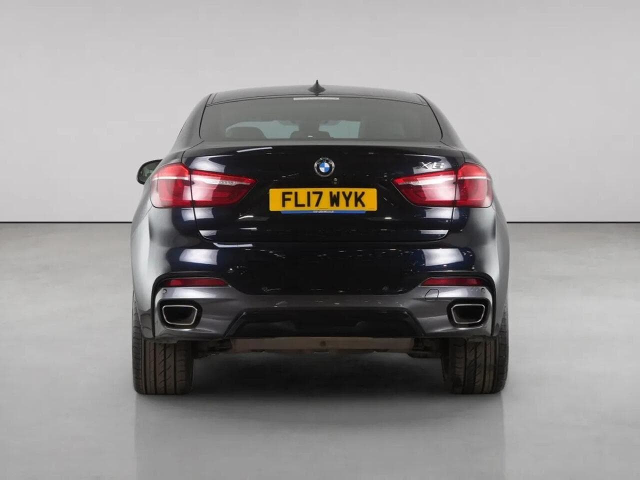 BMW X6 thumbnail Rear